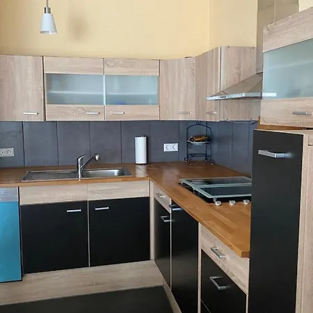Apartment Schoene Eigentumswohnung In Sehr Ruhiger Lage Neustetten